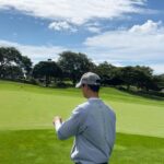 Minho Instagram - nice weather🌤️. nice putt. 엘리시안제주CC