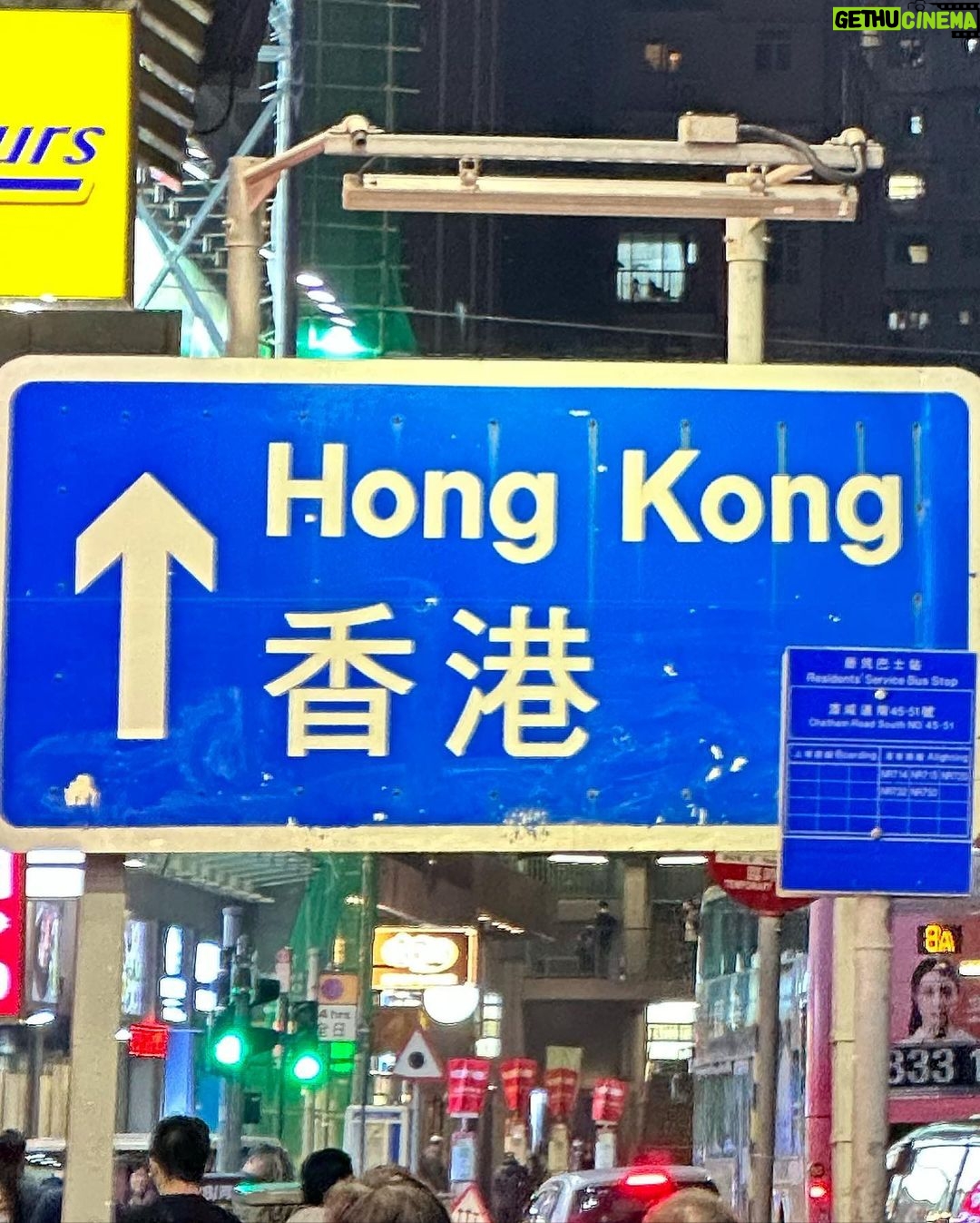 Minho Instagram - dinner time in hongkong. Hongkong