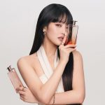 Minnie Instagram - ปลุกพลังความมั่นใจที่ซ่อนอยู่ ด้วยน้ำหอม IDÔLE NOW EDP FLORALE กลิ่นหอมสะท้อนตัวตนของมินนี่ ที่อยากให้ทุกคนได้สัมผัส🧡 @lancomeofficial #LANCOMETHAILAND #LANCOMExMINNIE