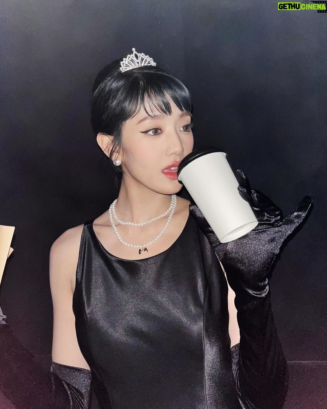 Minnie Instagram - 퀸카 모음.zip❤️ 나 이쁘지?🥰 cr. @noodle.zip