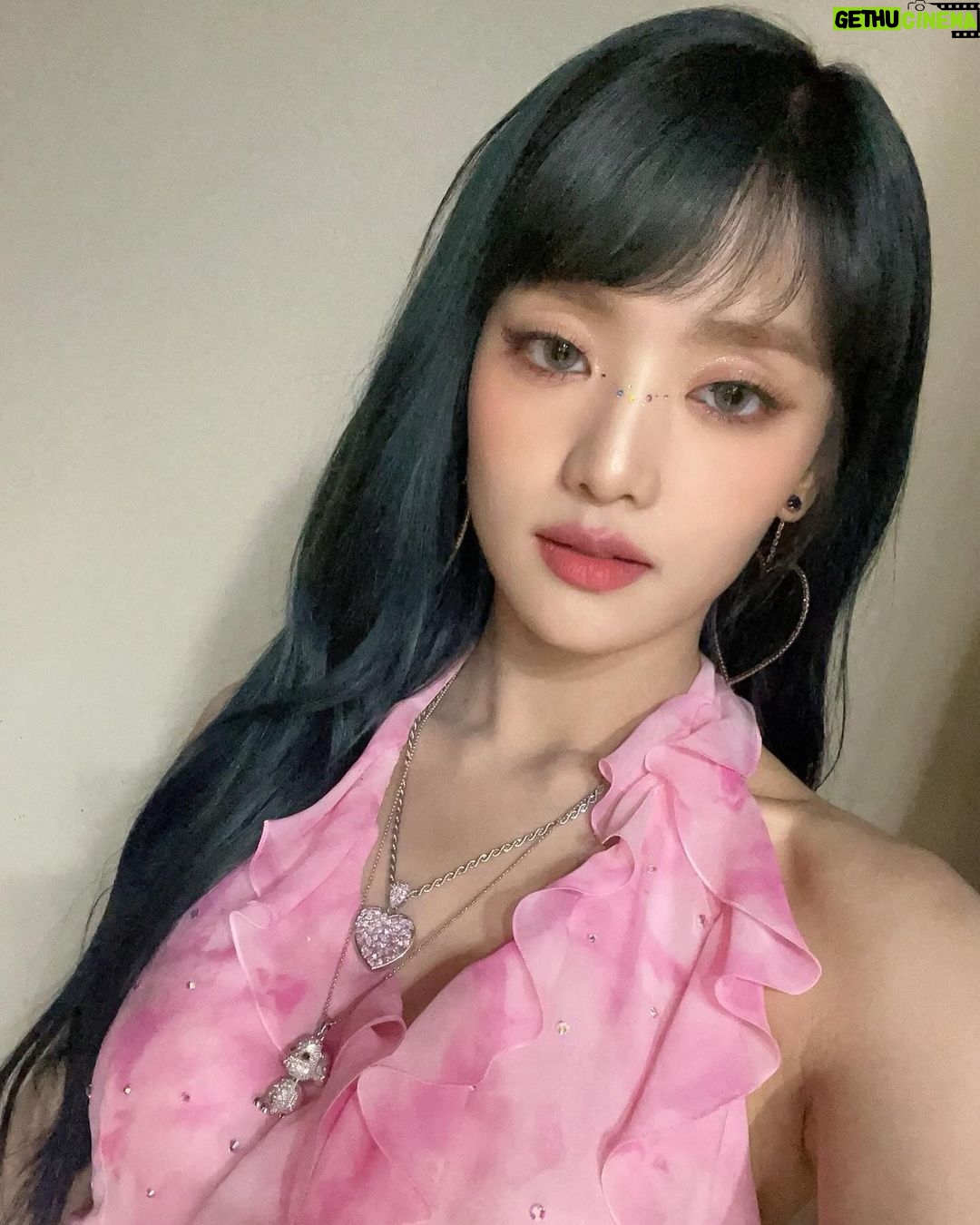 Minnie Instagram - 퀸카 모음.zip❤️ 나 이쁘지?🥰 cr. @noodle.zip