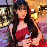 Minnie Instagram - Merry Christmas❤️🫶🏻🎁🎄❄️☃️