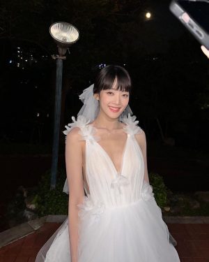 Minnie Instagram - 👰🏻‍♀️🥀