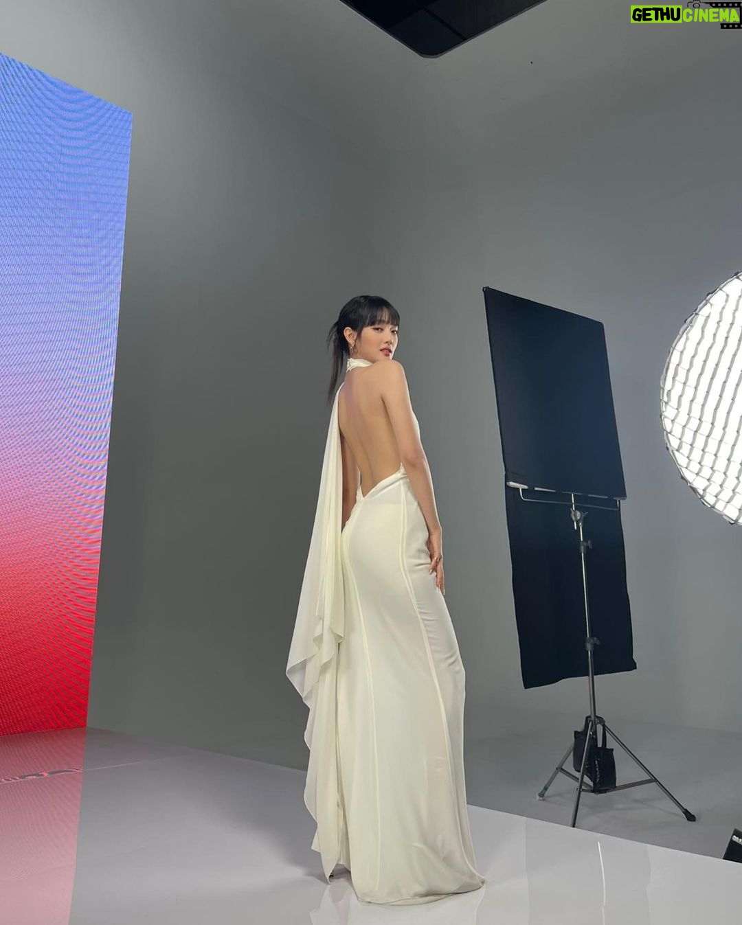 Minnie Instagram - NOW OR NEVER, IDÔLE NOW🧡#LANCOMETHAILAND #LANCOMExMINNIE @lancomeofficial