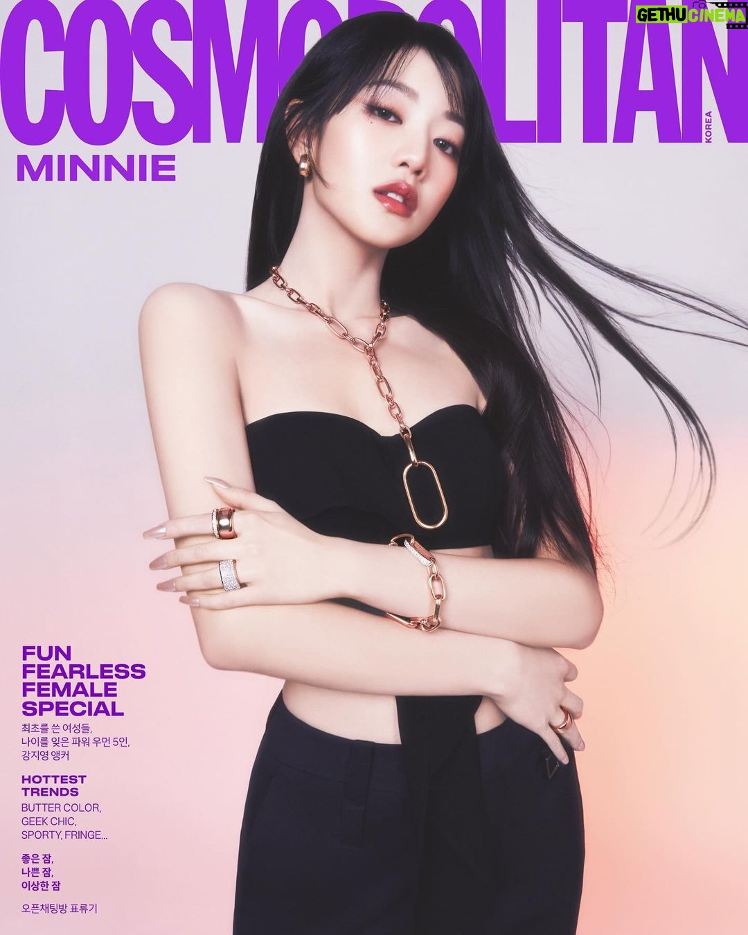 Minnie Instagram - 🖤✨ @cosmopolitankorea @pomellato