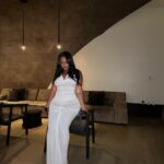 Miracle Watts Instagram – I only deserve the best …
Dress @miracleskloset