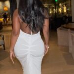 Miracle Watts Instagram – I only deserve the best …
Dress @miracleskloset