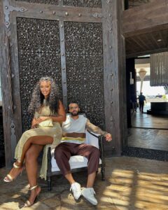 Miracle Watts Instagram - Today we walk into our 3rd year of love and friendship. Its been a rollercoaster, but I’ve always loved a GOOD RIDE lol 👅 🤍 I love this man, this good fine black man!! & when you got something good, you hold onto it! MY MAN, MY MAN, MY MAN #happyanniversary @miracleskloset
