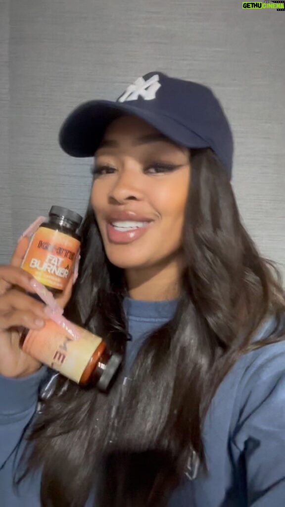 Miracle Watts Instagram - Hey Boujee Babes and Boujee Bros!! My girls over @shopboujeehippie have a crazy March Madness sale going on right now!!! TODAY ONLY two of my favs the IGNITE Fat Burner and the Meltdown Detox are on sale!!  Go grab them both and let me know which one is your favorite!!  www.boujeehippie.co  No coded Needed!!