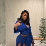 Miracle Watts Instagram - Got Dressed & Got Stood Up… So here are my mirror pics lol Outfit : @miracleskloset