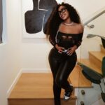 Miracle Watts Instagram - Say Hello To My Little Friend . NOW!!! Top @miracleskloset Nails @riantenailz
