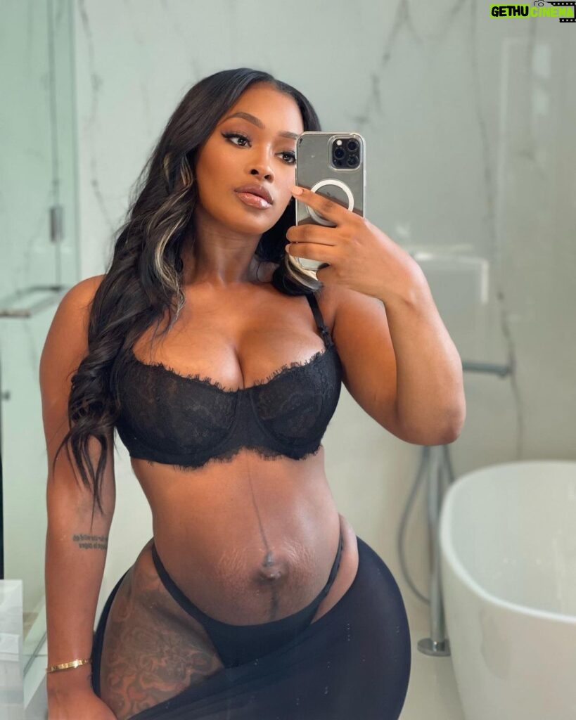 Miracle Watts Instagram - I was going back and forth on posting… But then I was like F$&@ it, somebody has to keep it real (it’s my duty to moms) ! Not every woman snaps back without hard work. This is coming from a person whom everyone thought was going to snap back with no stretch marks (beautiful stories). I just wouldn’t feel like my authentic self to continue posting and hiding who I am today.l I’m not perfect neither is my body, I’m a mother, and I AM PERFECTLY me !!! Love yourself through it all & KEEP IT SEXY!