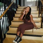Miracle Watts Instagram - 2 min pic session while Xi is quiet . 😝 Dress : @miracleskloset