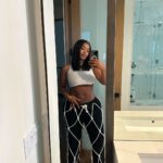 Miracle Watts Instagram - Hi mom. @dontletmomfindout