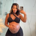 Miracle Watts Instagram - Y’all think I’m having a girl or boy ? Outfit : @miracleskloset “Sensation Set” 🖤