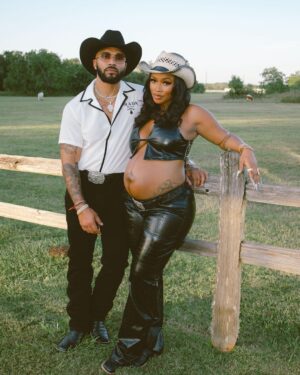 Miracle Watts Instagram - We celebrated our baby amongst a few close friends and family. Thank you every one for showing up for us. 

Decor : @overthetoppartyevents 
Bartender : @tasteamaizeng 
Sweets : @shalicioussweets 
Venue: @thebarnatfourpinesranch