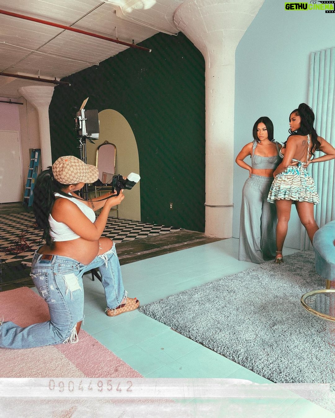 Miracle Watts Instagram - Working Mama💰 NEW INVENTORY ON @miracleskloset