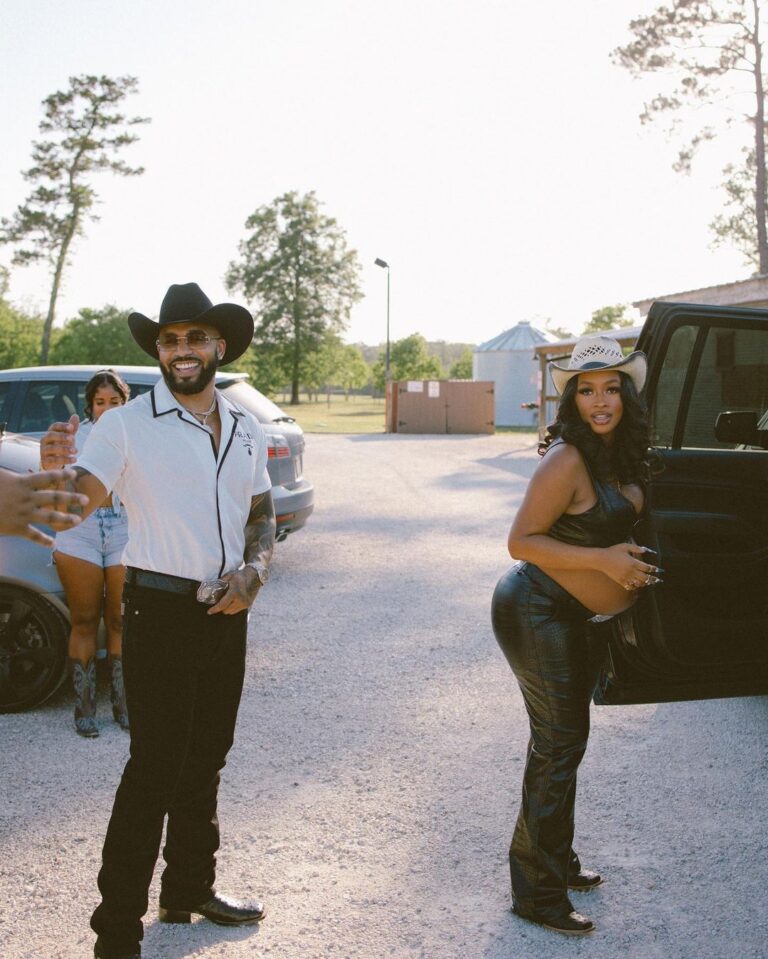 Miracle Watts Instagram - When a cowboy meets a cowgirl …..