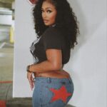 Miracle Watts Instagram - STOP , WAIT A MINUTE . Pants : @miracleskloset