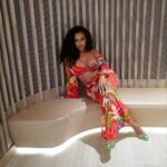 Miracle Watts Instagram – You know the difference…
 
Outfit @miracleskloset