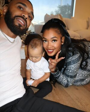 Miracle Watts Instagram - Our Christmas 🖤

I’ve been up 3 days straight, this was the best we could do lol