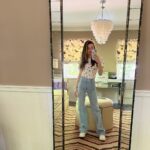 Miranda Cosgrove Instagram - 🌸🌻🌼🌷