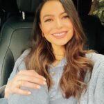 Miranda Cosgrove Instagram - Rainy day in LA🤍