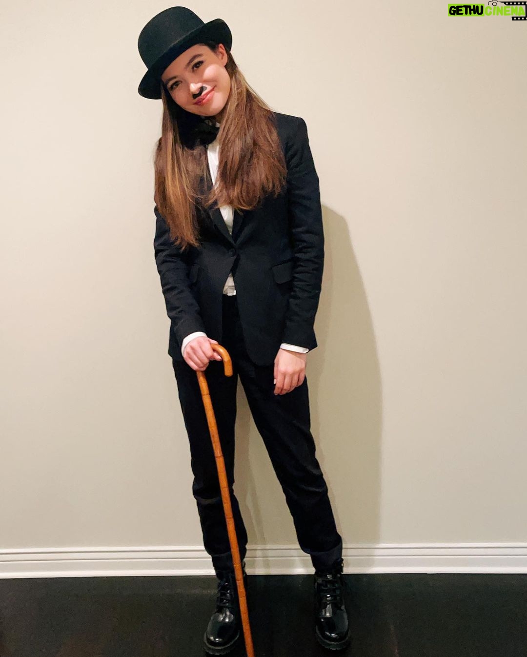 Miranda Cosgrove Instagram - Recreated my Charlie Chaplin costume from when I was 2 🎃 Missing Halloween already