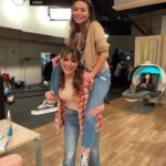 Miranda Cosgrove Instagram - Working on a new episode of iCarly with @amandacerny so fun to work with friends ☺️