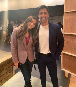 Miranda Cosgrove Instagram - Back with the best @shuapeck ❤️