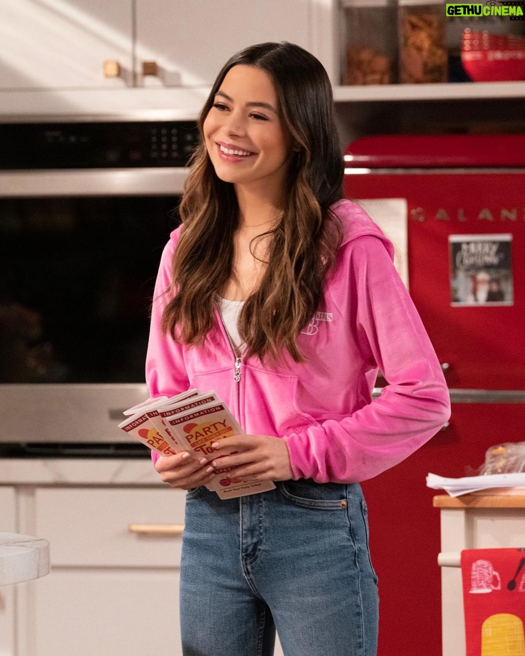 mirandacosgrove 