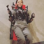 Miranda Cosgrove Instagram - Torturing @nathankress and our set photographer, Lisa…just another day at the office