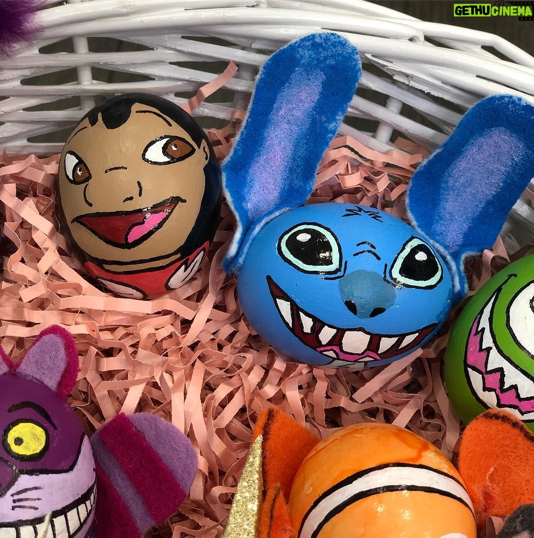 Miranda Cosgrove Instagram - Hope everyone had an amazing Easter! 🐰🥚🐥Here are my annual Easter Eggs. See if you can figure out which characters they are!