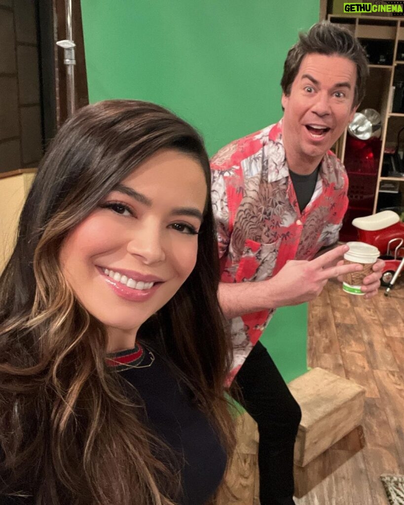 Miranda Cosgrove Instagram - You’re the funniest person I’ve ever met and the closest I’ll ever come to having a brother. Happy Birthday @jerrytrainor!!!