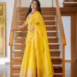 Mirna Menon Instagram - So happy to see all positive reviews from the early morning shows for our film. #NaaSaamiRanga in theatres near you from today. Do watch and let me know your thoughts :) And సంక్రాంతి శుభాకాంక్షలు பொங்கல் நல்வாழ்த்துக்கள் 🤗❤️ Styling : @manogna_gollapudi Outfit : @aarti_sethia_official Photographer : @they_call_me_keshu Asst : @pravalikamuningani Jewellery : @mspinkpantherjewel