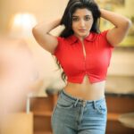 Mirna Menon Instagram - Swipe left to match ✨❤️