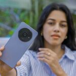 Mirnalini Ravi Instagram - My new favourite! And soon it will be yours too! With stunning looks and awesome features, I can’t wait for you to fall in love with #RedmiA3. Mark your calendars for the first sale on 23rd February of the #SmoothAndStylish #RedmiA3. Starting at a speical launch price of ₹6,999*. Don’t forget!