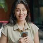 Mirnalini Ravi Instagram - I know what all you’ve been waiting for! Yes, it’s the all-new #RedmiA3 that is power packed with awesome features! A smooth 90Hz Display, stylish Premium Halo design and up to 12GB* RAM, #RedmiA3 packs a punch. Don’t forget to get yours on 23rd February starting at a special launch price of ₹6,999*. #SmoothAndStylish#Ad #Collab