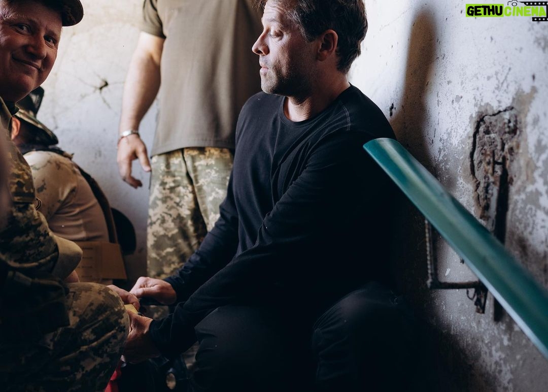 Misha Collins Instagram - "I know that the war isn’t your choice. You’re fighting not only for your loved ones, but for the whole world. You’re not only heroes at home, you’re heroes around the world for standing up to tyranny. And you show to the rest of the world that might doesn’t make right. That if you have justice on your side, you will prevail," Misha Collins thanked the team, responsible for humanitarian demining of Ukrainian territories. In the picture: the moment two russian shells were safely destroyed in Chernihiv Oblast. Ukrainian sappers neutralize several hundred shells daily. Help them do it faster and safer by supporting Misha Collins' fundraiser for demining vehicles. #united24 #thepoweroffreedom «Я знаю, що війна — це не ваш вибір. Ви боретеся за своїх близьких, але також за весь світ. Ви герої не лише вдома, а й у всьому світі. Ви протистоїте тиранії і показали, що сила не вирішує все, якщо справедливість на вашому боці», — Міша Коллінз подякував команді, відповідальній за гуманітарне розмінування українських територій. На фото: момент знищення двох російських снарядів на Чернігівщині. За день українські сапери знешкоджують декільках сотень снарядів. Допоможіть їм робити це швидше та безпечніше, підтримайте збір Міші Коллінза на машини для розмінування.