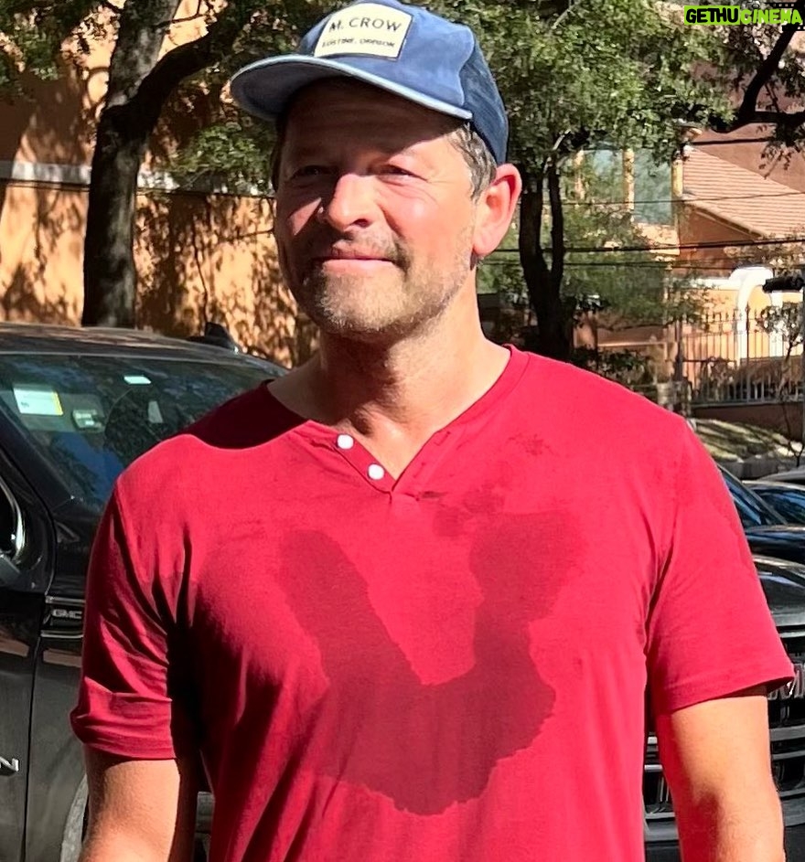 Misha Collins Instagram - U matter. (📸: @bodyguard13) (Post written by: @jaredpadalecki) (Sweat by: me.)