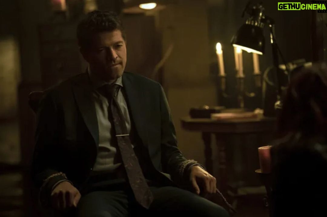 Misha Collins Instagram - I’ve been a little tied up lately, but I wanted to remind you to catch up on #CWGothamKnights before the series finale Tuesday! It’s knot to be missed. LINK IN BIO