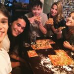 Mitchell Hope Instagram - Pizza night