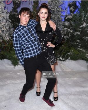 Mitchell Hope Instagram - Kiernan carrying me like she carried me through this film #mitchplzbeserious #mitchthisourjob #pleasemitchnomorefireworks #omgmitchplzactnormal #letitsnow #snetitlowhahaha