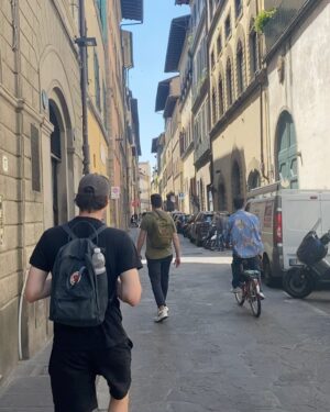 Mitchell Hope Instagram - Hey guys I left a light brown hat in a taxi the other day and was wondering if someone knew it’s whereabouts. It’s completely single tone, with no visible markings and I can’t remember the taxi or drop off location xx