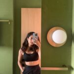 Mithila Palkar Instagram - Practice. Fall. Focus. Practice. And some day hope to do this without a wall assist 🫣 #handstand