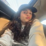 Mithila Palkar Instagram – Tirchi Topi Va-nity 🧢