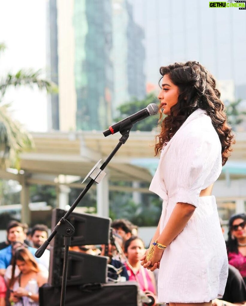 Mithila Palkar Instagram - In sickness and health and in all the stories I choose to tell ^.^ Always a pleasure coming back to @spokenfest ! There is so much love to take back from here…it’s too precious! Thank you for it all! 🫠🥰 @meerasmelodies - thank you for being such a trooper and being such a giving performer! ♥️ @shantanuanandpoetry , @hellyshah_ - there was no way I could’ve done this without you guys! Thank youuu! 🤗 📸 @adisphotographysg @jadyn_ferns11 Spoken Fest