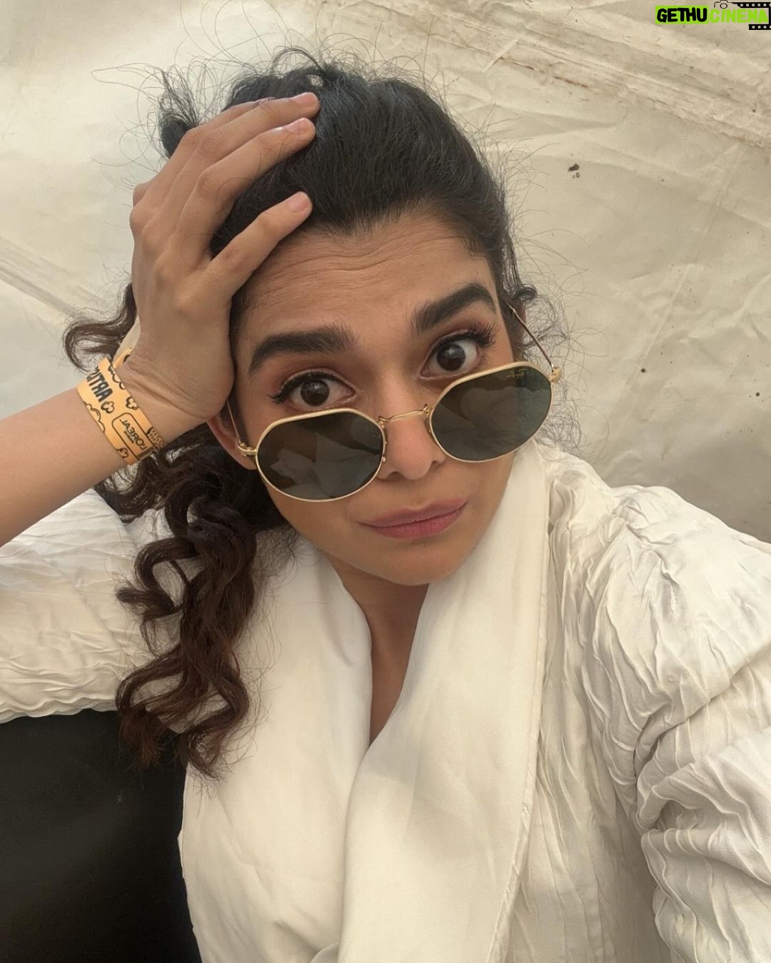 Mithila Palkar Instagram - In sickness and health and in all the stories I choose to tell ^.^ Always a pleasure coming back to @spokenfest ! There is so much love to take back from here…it’s too precious! Thank you for it all! 🫠🥰 @meerasmelodies - thank you for being such a trooper and being such a giving performer! ♥️ @shantanuanandpoetry , @hellyshah_ - there was no way I could’ve done this without you guys! Thank youuu! 🤗 📸 @adisphotographysg @jadyn_ferns11 Spoken Fest