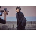 Mitsuki Takahata Instagram - 集中すればするほどアゴが出てくるこの現象に、誰か名前をつけて。笑 動画は　@voguejapan の公式YouTubeにて公開中💃🕺