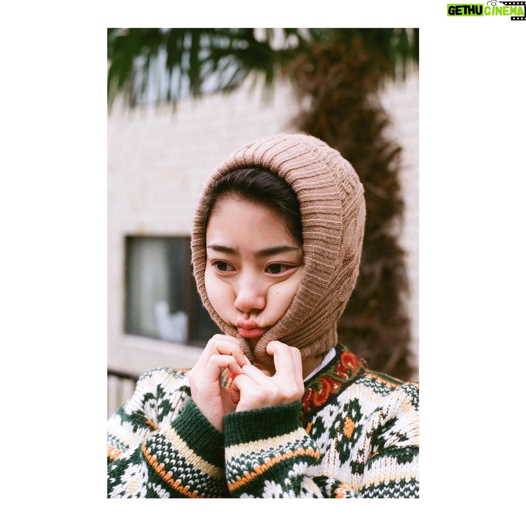Mitsuki Takahata Instagram - #不定期私服連載 #纏い纏われふりふられ ほぼ餅。笑 📸 @photsuji
